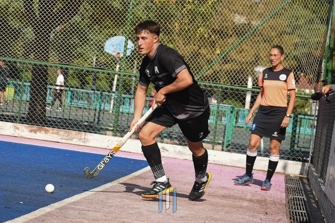 Hockey: Triunfo en Caballeros y derrota en Damas Hockey: Triunfo en Caballeros y derrota en Damas