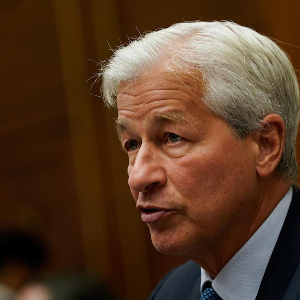 Returning to the Office Returning to the Office