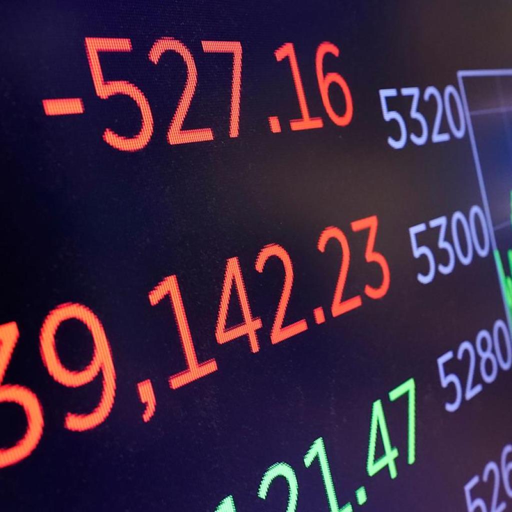 Asian Markets Show Gains as Wall Street Remains Stagnant Amid Trade War Uncertainties Asian Markets Show Gains as Wall Street Remains Stagnant Amid Trade War Uncertainties