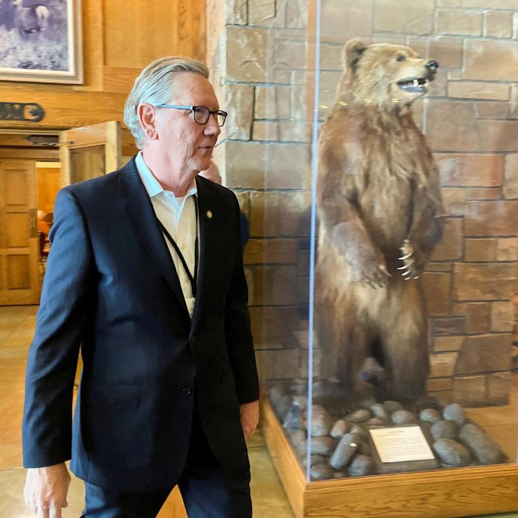 KC Fed’s Schmid Cautious About September Rate Cut, Highlights Importance of Upcoming Data KC Fed’s Schmid Cautious About September Rate Cut, Highlights Importance of Upcoming Data