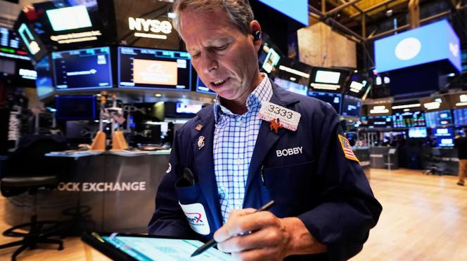 Futures for Dow, S&P 500, and Nasdaq Decline as Trump Tariffs and Big Tech Earnings Take Center Stage Futures for Dow, S&P 500, and Nasdaq Decline as Trump Tariffs and Big Tech Earnings Take Center Stage