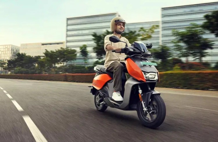Hero, Bajaj and TVS to Launch Budget Electric Scooters in India Soon Hero, Bajaj and TVS to Launch Budget Electric Scooters in India Soon