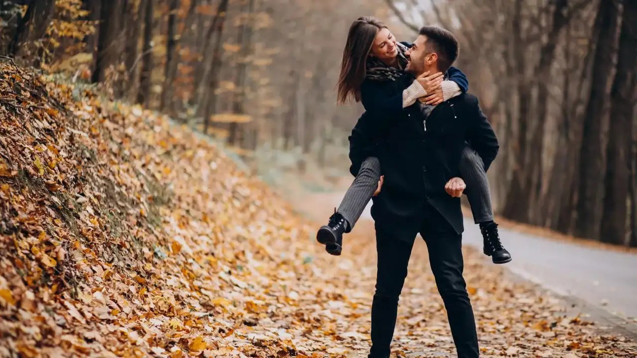 Top 5 Most Romantic Zodiac Signs and Why They Love So Deeply Top 5 Most Romantic Zodiac Signs and Why They Love So Deeply