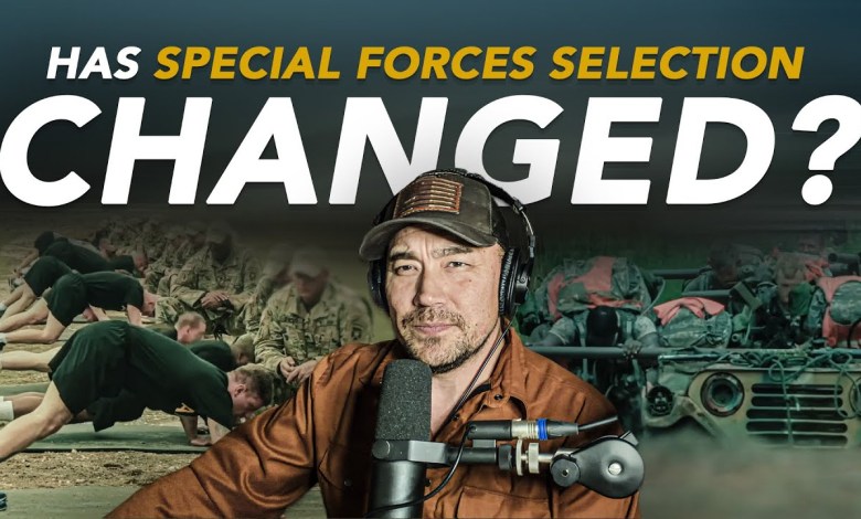 Special Forces Selection Reacts with Green Beret Special Forces Selection Reacts with Green Beret