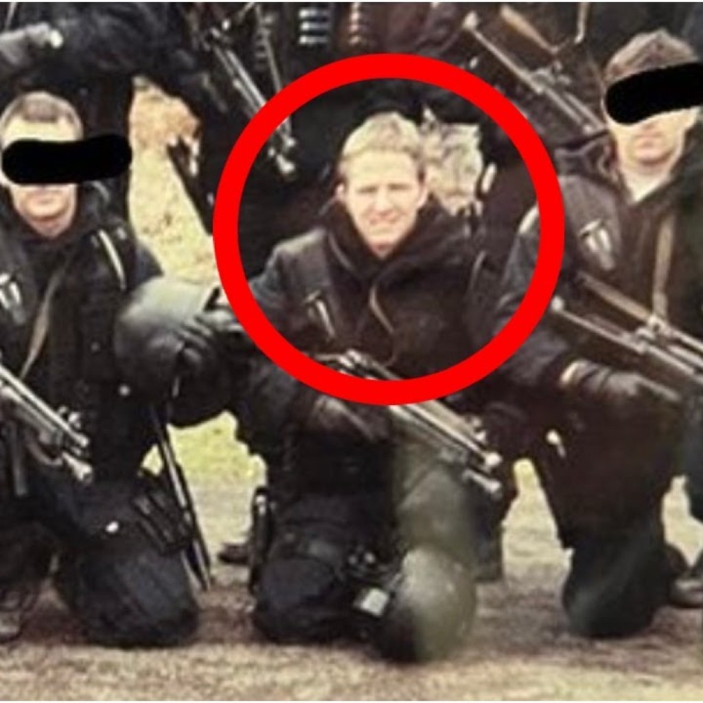 SAS Operator Shares War Stories, Insane Training | Lindsay Bruce SAS Operator Shares War Stories, Insane Training | Lindsay Bruce