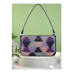 Caprese Edwina Women Bag at ₹362 | Myntra Deal Caprese Edwina Women Bag at ₹362 | Myntra Deal