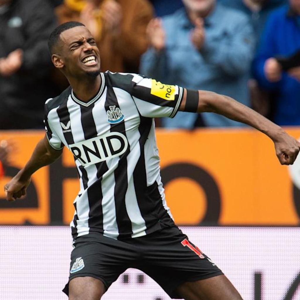 Theo Walcott claims Premier League striker might ‘full’ Actual Madrid Theo Walcott claims Premier League striker might ‘full’ Actual Madrid