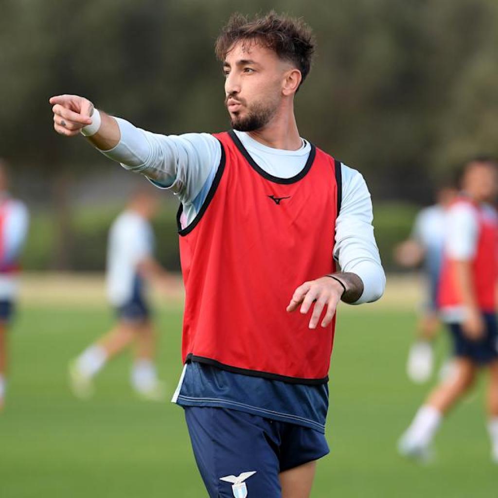 Udinese Contemplating Transfer for Struggling Lazio Midfielder Udinese Contemplating Transfer for Struggling Lazio Midfielder