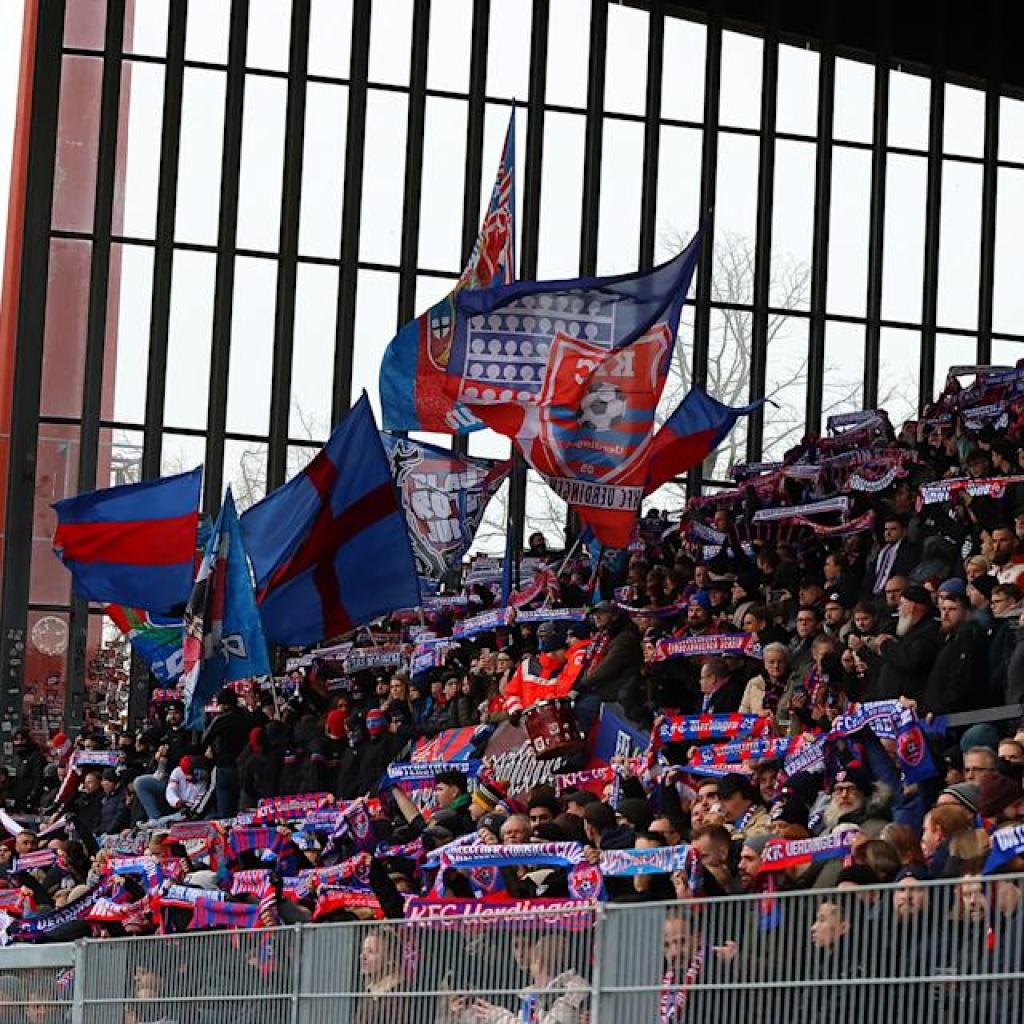 Former Bundesliga membership on the point of going out of existence Former Bundesliga membership on the point of going out of existence