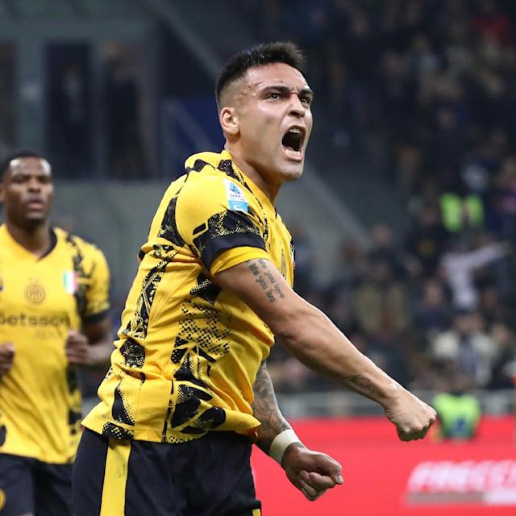 Picture – Argentina Celebrity Celebrates Lecce 0-4 Inter Milan Serie A Win Picture – Argentina Celebrity Celebrates Lecce 0-4 Inter Milan Serie A Win