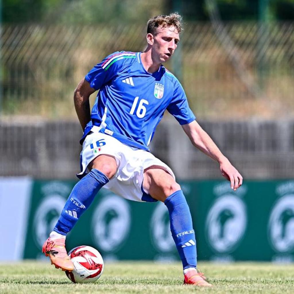 Spezia Director On Inter Milan Switch Goal: “We Received’t Cease Him From Making Serie A Transfer” Spezia Director On Inter Milan Switch Goal: “We Received’t Cease Him From Making Serie A Transfer”