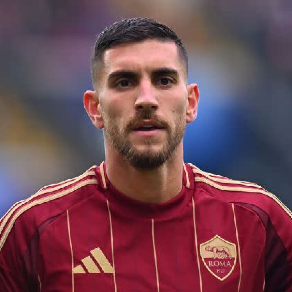 Napoli to Attempt Once more to Lure Pellegrini Away from Roma Napoli to Attempt Once more to Lure Pellegrini Away from Roma