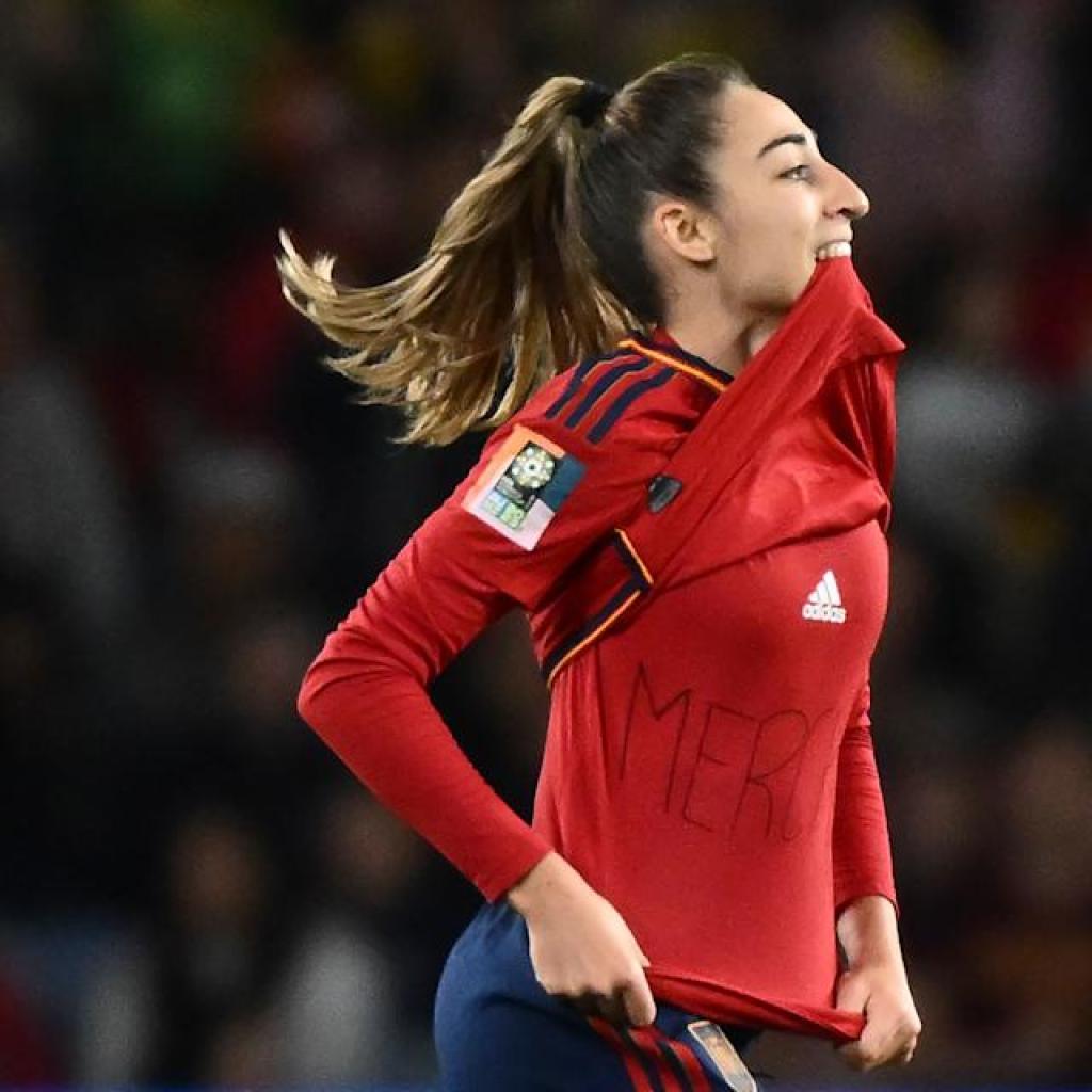 Olga Carmona realized her father died after scoring the lone aim in Spain’s World Cup win Olga Carmona realized her father died after scoring the lone aim in Spain’s World Cup win