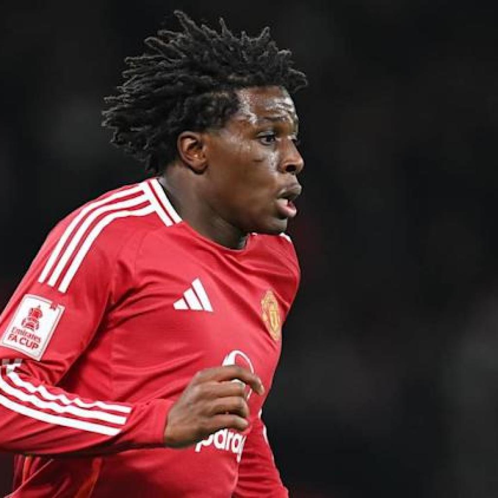 Man United wanted a “blitz” to beat rivals to Patrick Dorgu Man United wanted a “blitz” to beat rivals to Patrick Dorgu