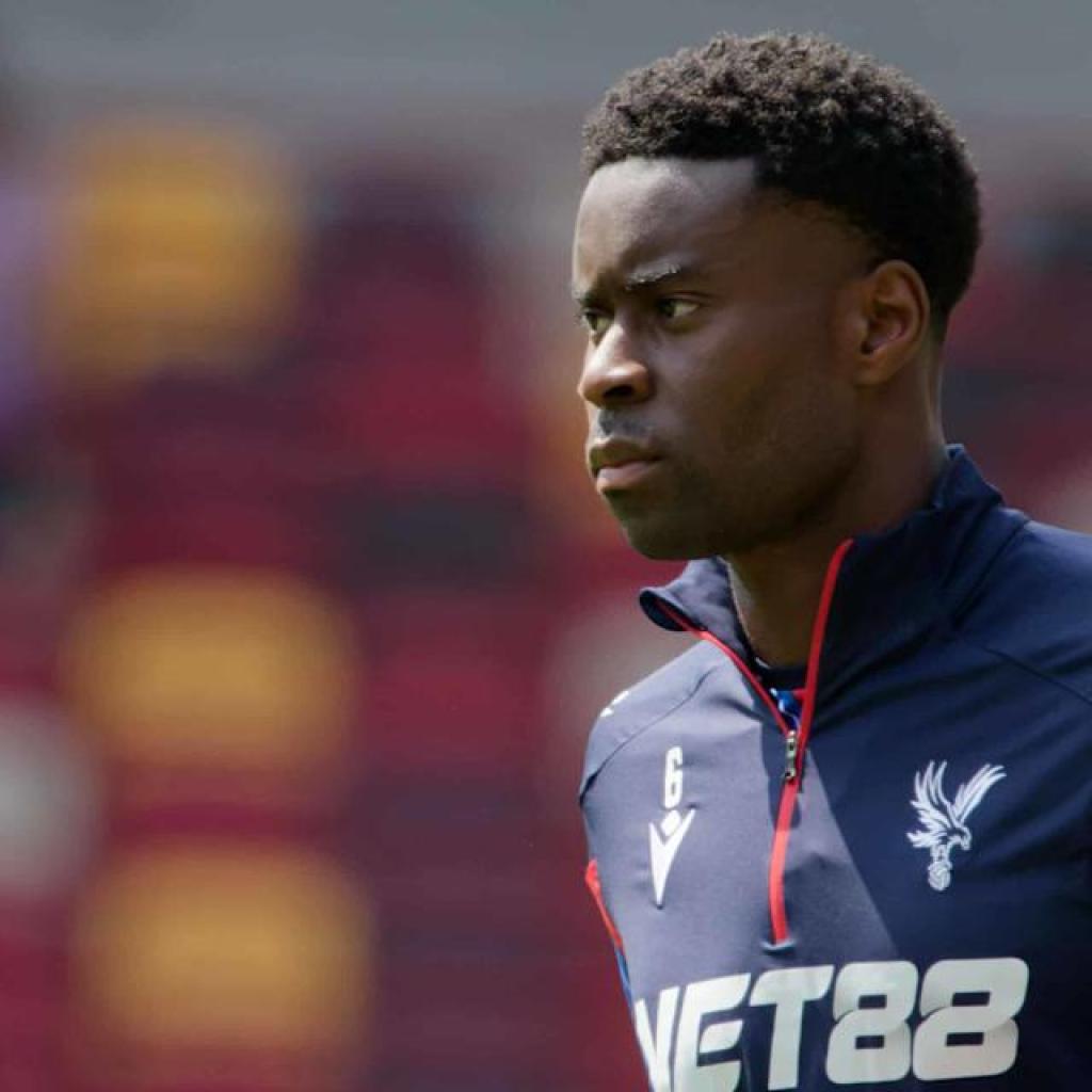 Report: Man Utd & Liverpool Eye £70M Premier League Defender Report: Man Utd & Liverpool Eye £70M Premier League Defender