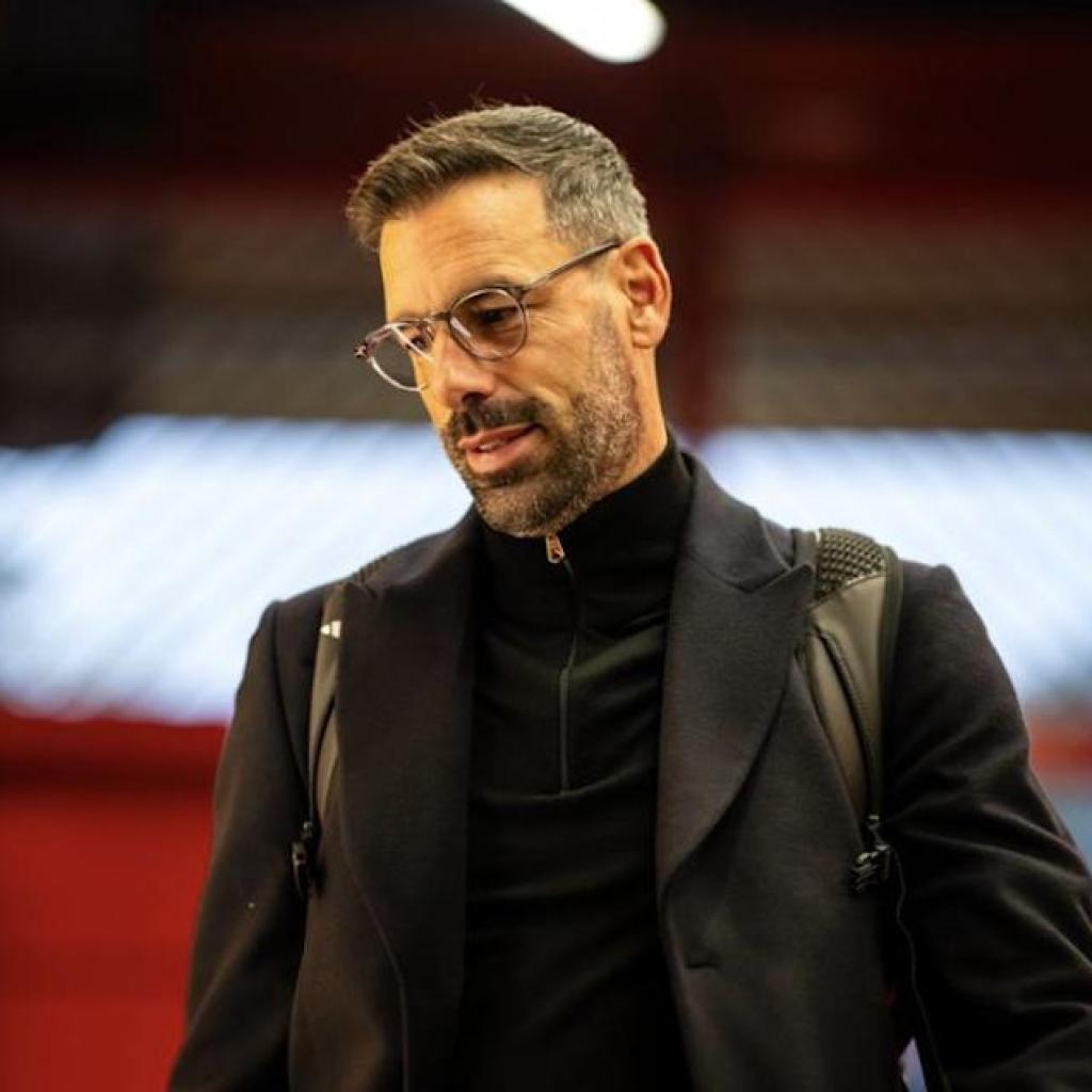 Ruud van Nistelrooy closing in on Premier League job Ruud van Nistelrooy closing in on Premier League job