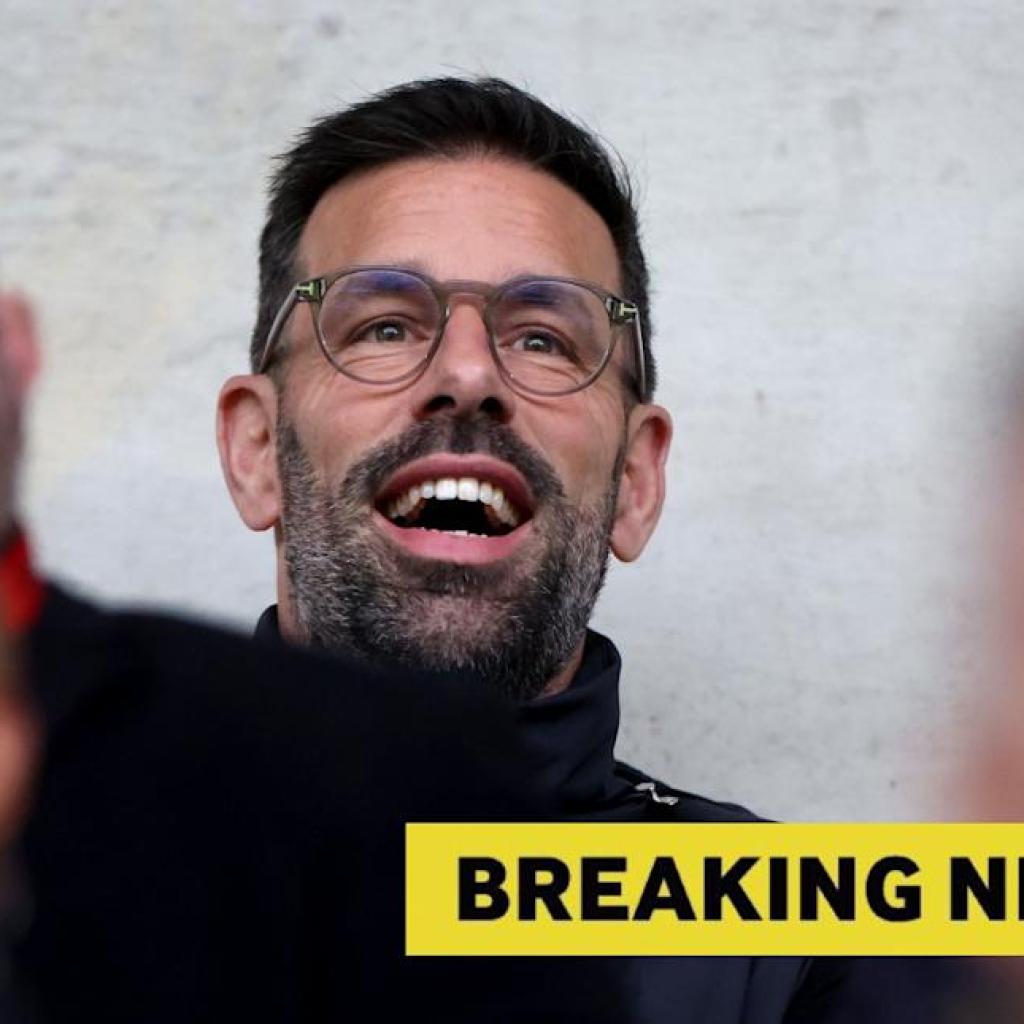 La Liga striker may turn out to be first Leicester signing of the Ruud van Nistelrooy period La Liga striker may turn out to be first Leicester signing of the Ruud van Nistelrooy period