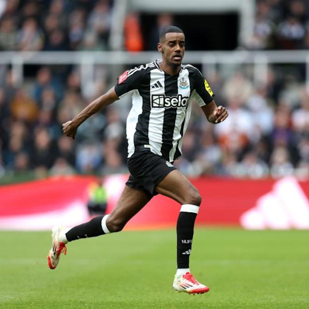 Report: Newcastle brace for €100 million Alexander Isak bid from La Liga membership Report: Newcastle brace for €100 million Alexander Isak bid from La Liga membership