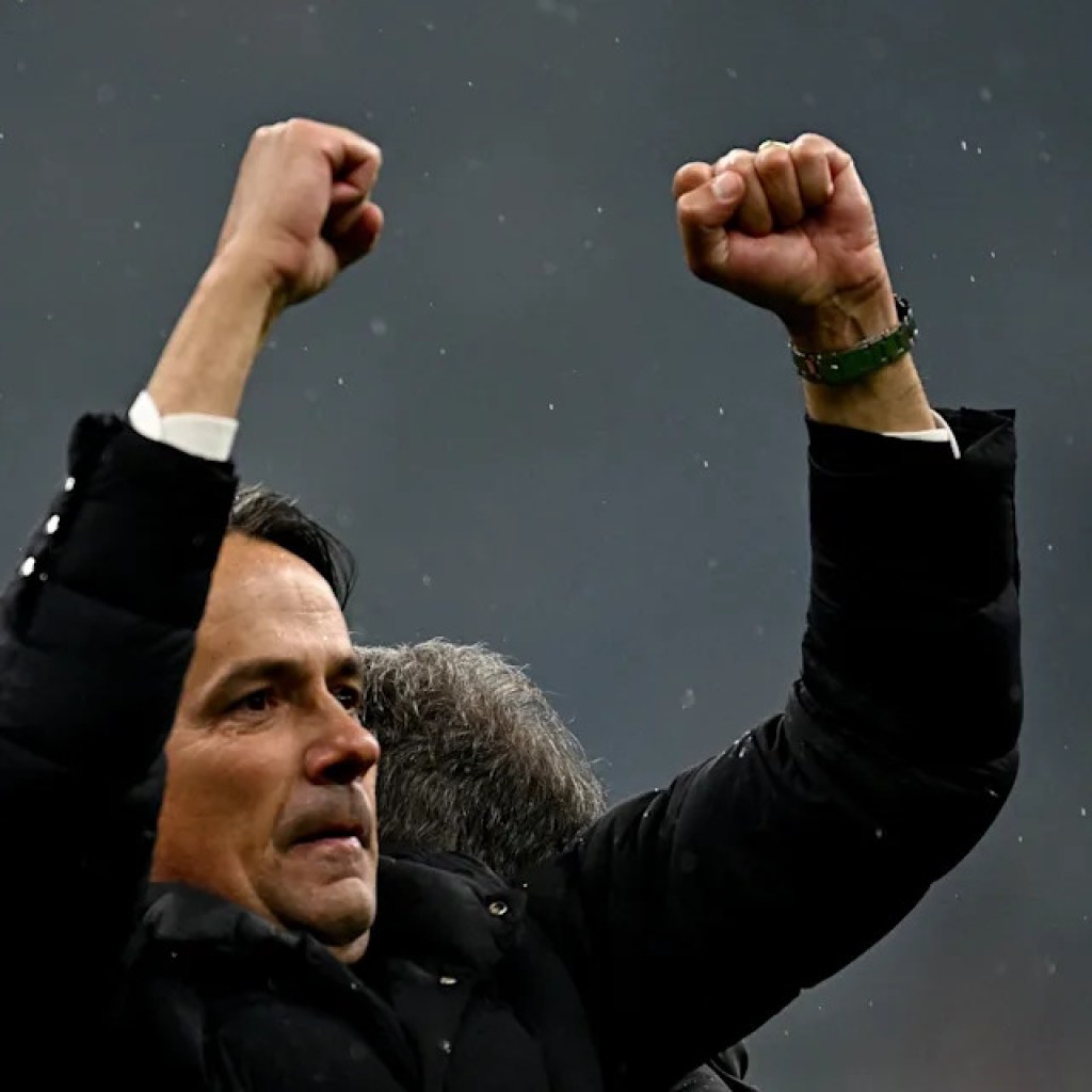 Assertion Of Intent – Inter Milan Coach ‘Treble’ Gesture Goes Viral Assertion Of Intent – Inter Milan Coach ‘Treble’ Gesture Goes Viral