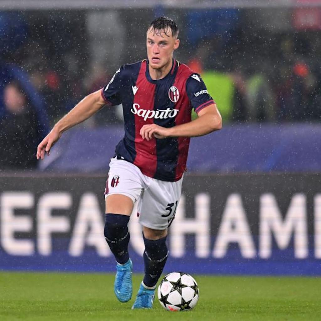 Bologna’s Sam Beukema hails Liverpool boss Arne Slot Bologna’s Sam Beukema hails Liverpool boss Arne Slot