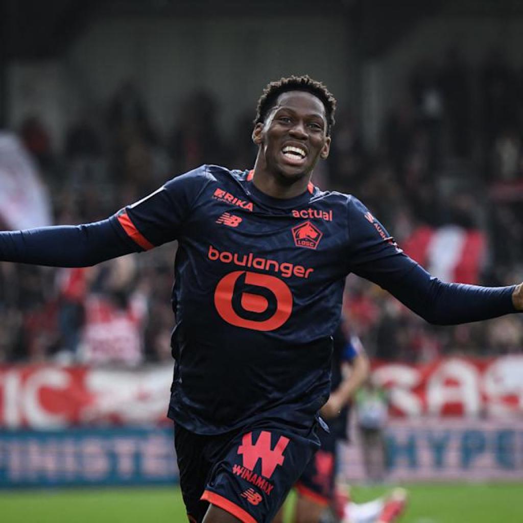 Arsenal and Liverpool goal €20-30m Ligue 1 goalscorer beforehand linked to Manchester United Arsenal and Liverpool goal €20-30m Ligue 1 goalscorer beforehand linked to Manchester United