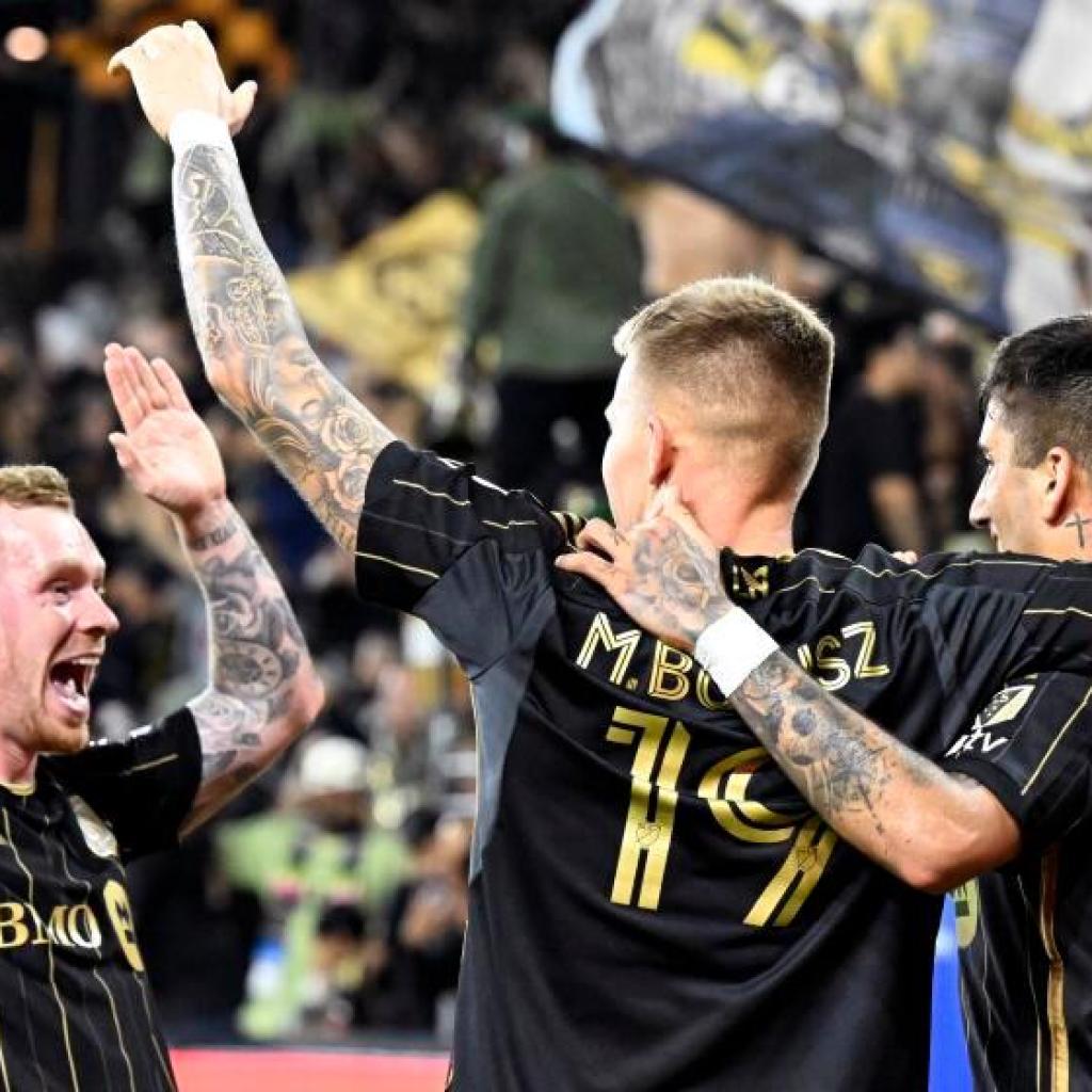 LAFC weathers shaky begin to beat Vancouver in MLS Cup playoff opener LAFC weathers shaky begin to beat Vancouver in MLS Cup playoff opener
