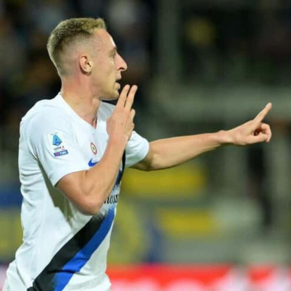 Inter increase Davide Frattesi’s pricetag to €45 million Inter increase Davide Frattesi’s pricetag to €45 million