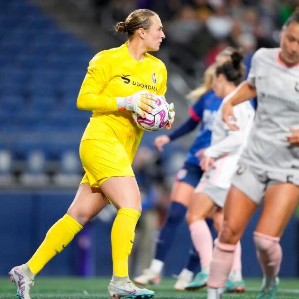 Angelina Anderson joins Angel Metropolis teammate Alyssa Thompson on USWNT roster Angelina Anderson joins Angel Metropolis teammate Alyssa Thompson on USWNT roster