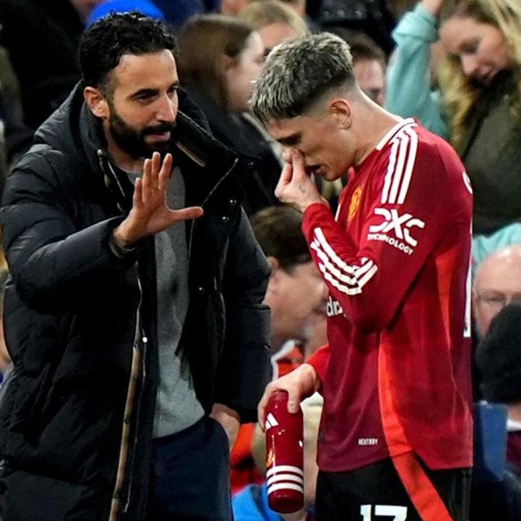 Man Utd vs Southampton LIVE: Workforce information and line-ups from essential Premier League conflict Man Utd vs Southampton LIVE: Workforce information and line-ups from essential Premier League conflict