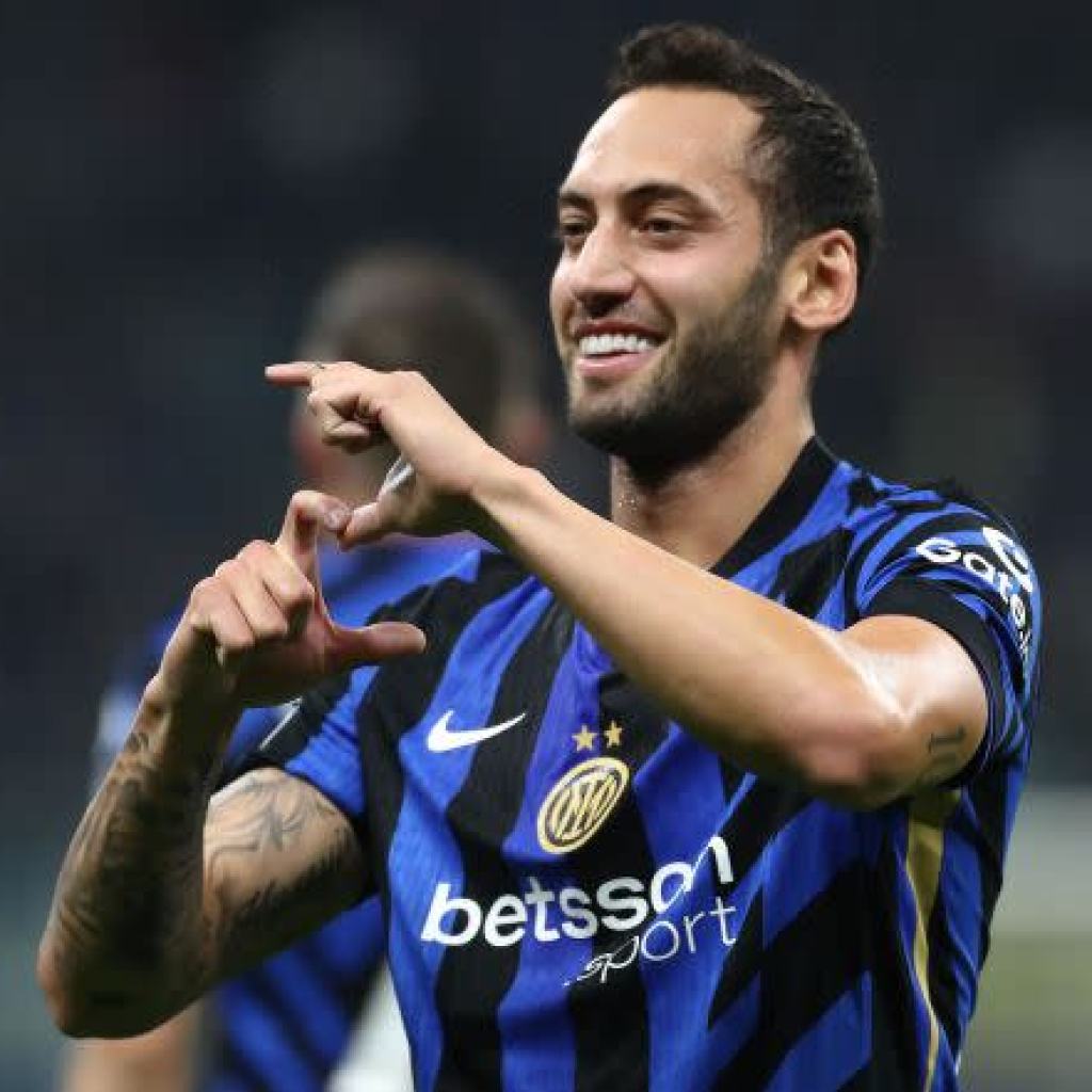 Inter Participant Scores vs Napoli: Calhanoglu from Hero to Zero Inter Participant Scores vs Napoli: Calhanoglu from Hero to Zero