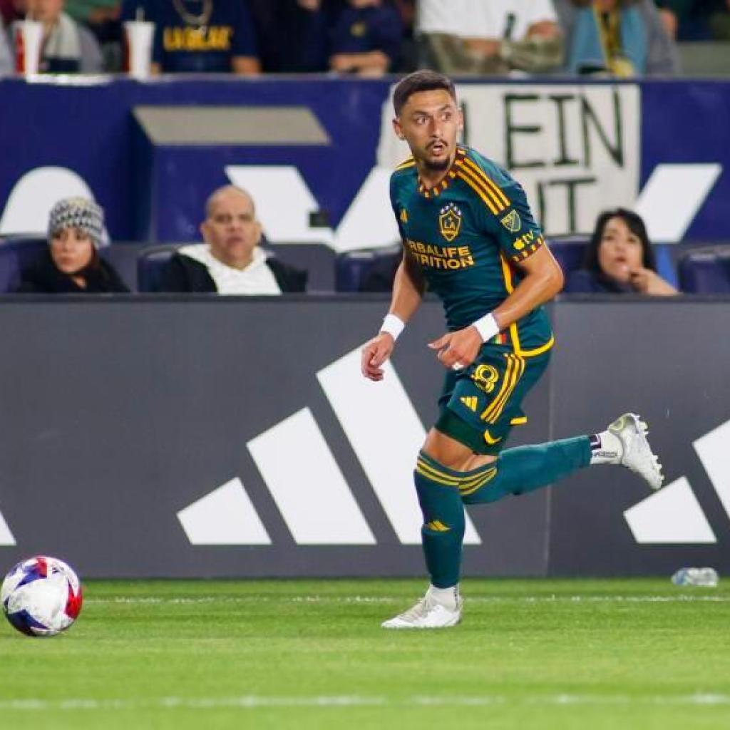 Mark Delgado able to embark on ‘subsequent chapter’ as a part of LAFC roster overhaul Mark Delgado able to embark on ‘subsequent chapter’ as a part of LAFC roster overhaul