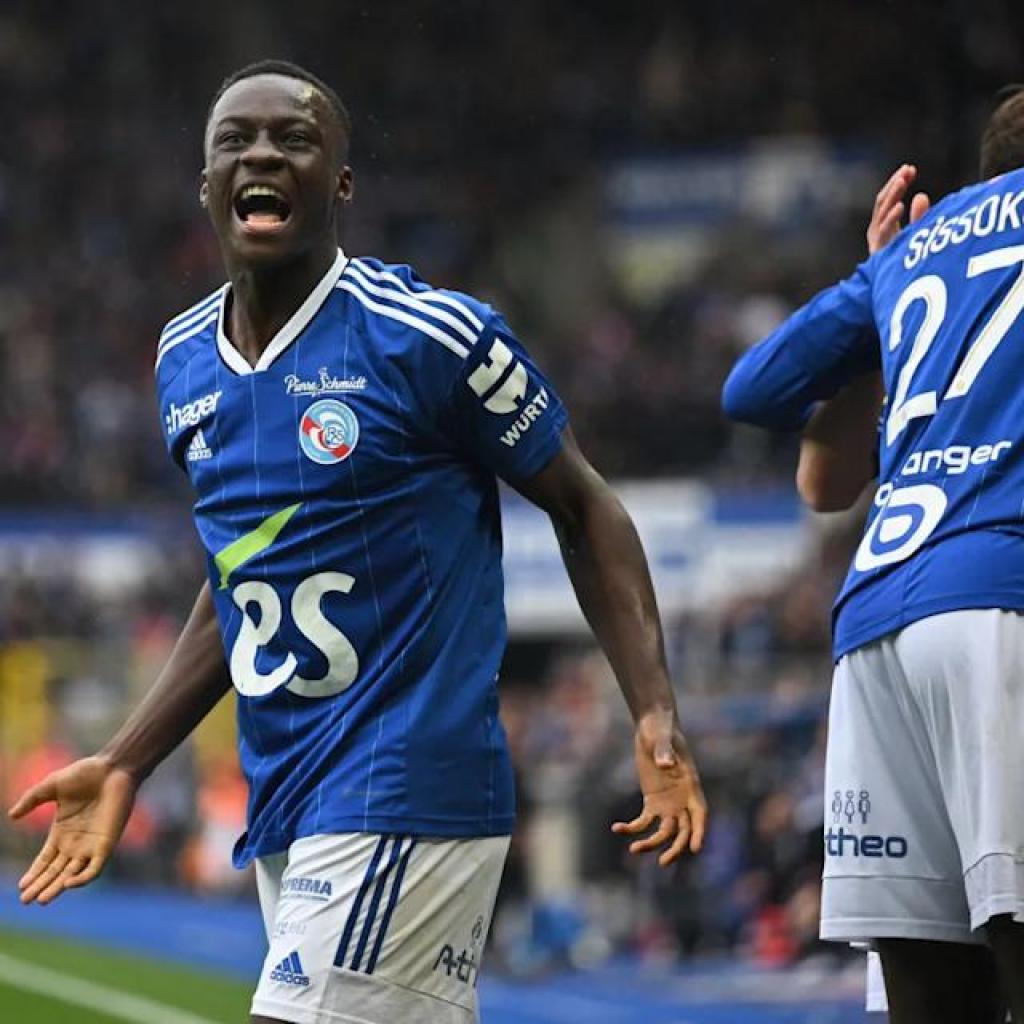 Premier League golf equipment rival AC Milan for Habib Diarra’s signature Premier League golf equipment rival AC Milan for Habib Diarra’s signature