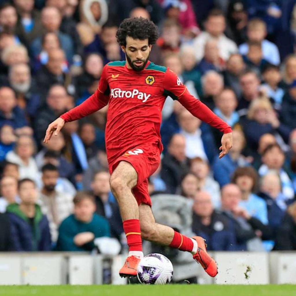 Report: Man United Eyeing Transfer to Signal Premier League Defender – Liverpool Additionally Report: Man United Eyeing Transfer to Signal Premier League Defender – Liverpool Additionally