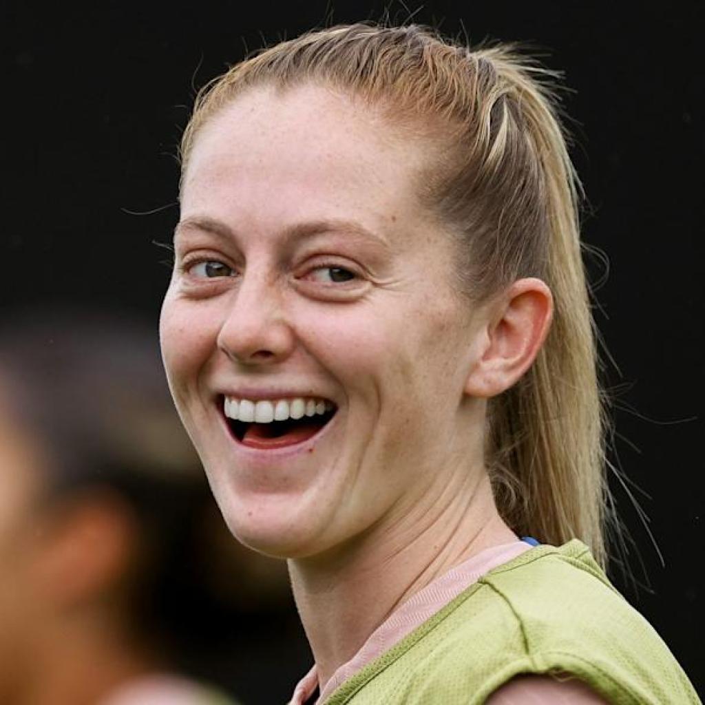 Keira Walsh poised for shock deadline-day transfer to Chelsea Keira Walsh poised for shock deadline-day transfer to Chelsea