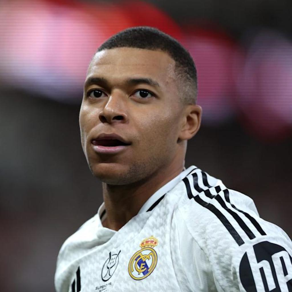 Barcelona legend defends Actual Madrid megastar amid criticism over sluggish begin Barcelona legend defends Actual Madrid megastar amid criticism over sluggish begin