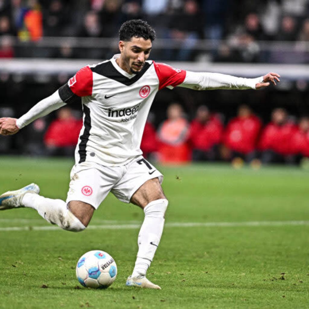 Man Metropolis should step up pursuit of Bundesliga sensation with 18 targets & 12 assists to again Haaland up Man Metropolis should step up pursuit of Bundesliga sensation with 18 targets & 12 assists to again Haaland up