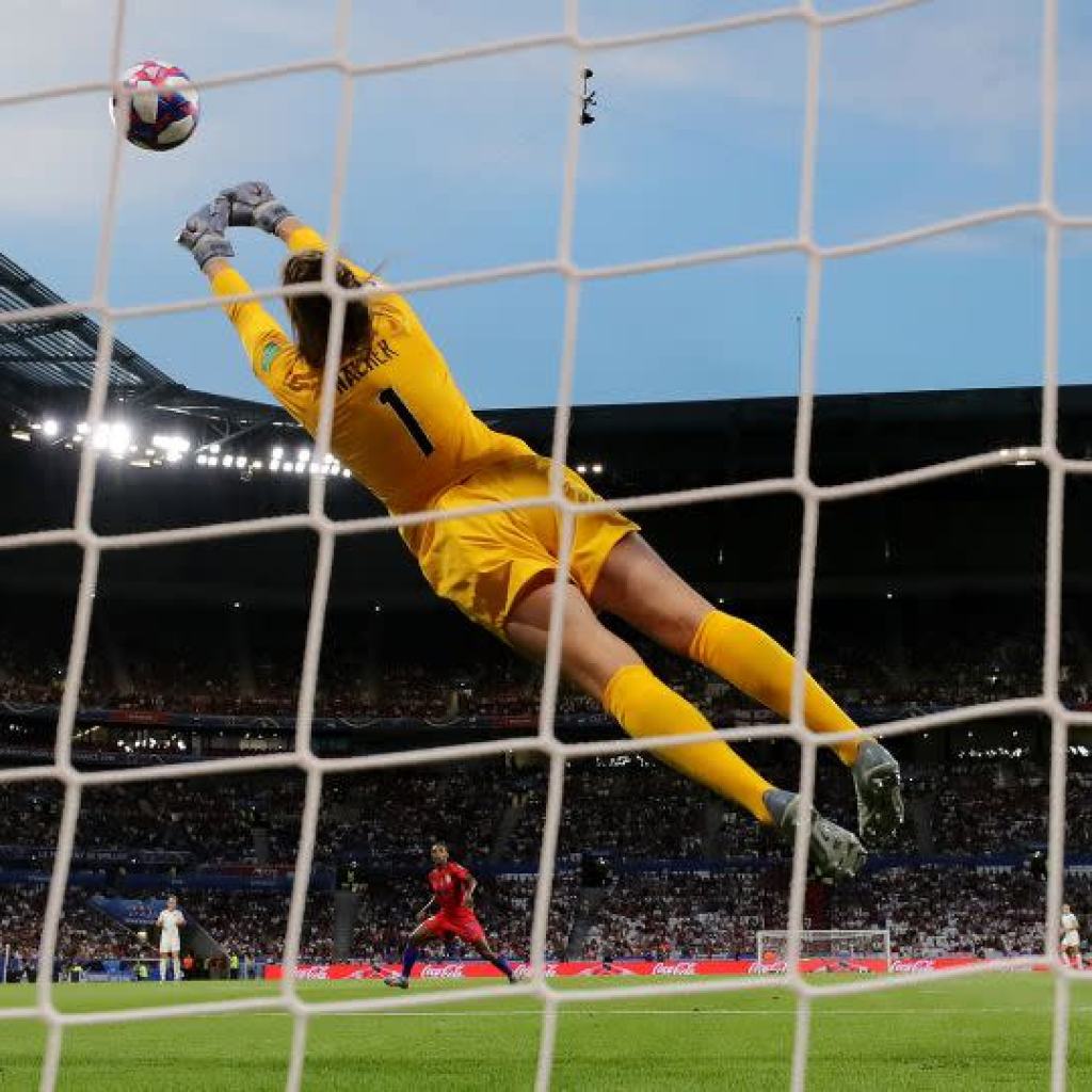 USWNT goalkeeper Alyssa Naeher pronounces retirement from worldwide soccer USWNT goalkeeper Alyssa Naeher pronounces retirement from worldwide soccer