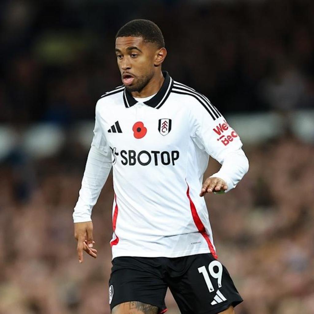 Arsenal loanee praised after 1st Premier League begin Arsenal loanee praised after 1st Premier League begin