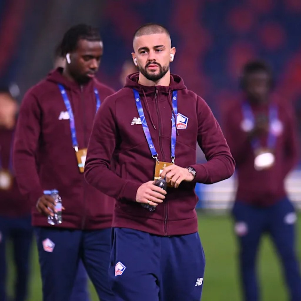 Barcelona Take into account Bid for €30M-Rated Ligue 1 Ace Who Napoli Need to Change PSG Star Barcelona Take into account Bid for €30M-Rated Ligue 1 Ace Who Napoli Need to Change PSG Star