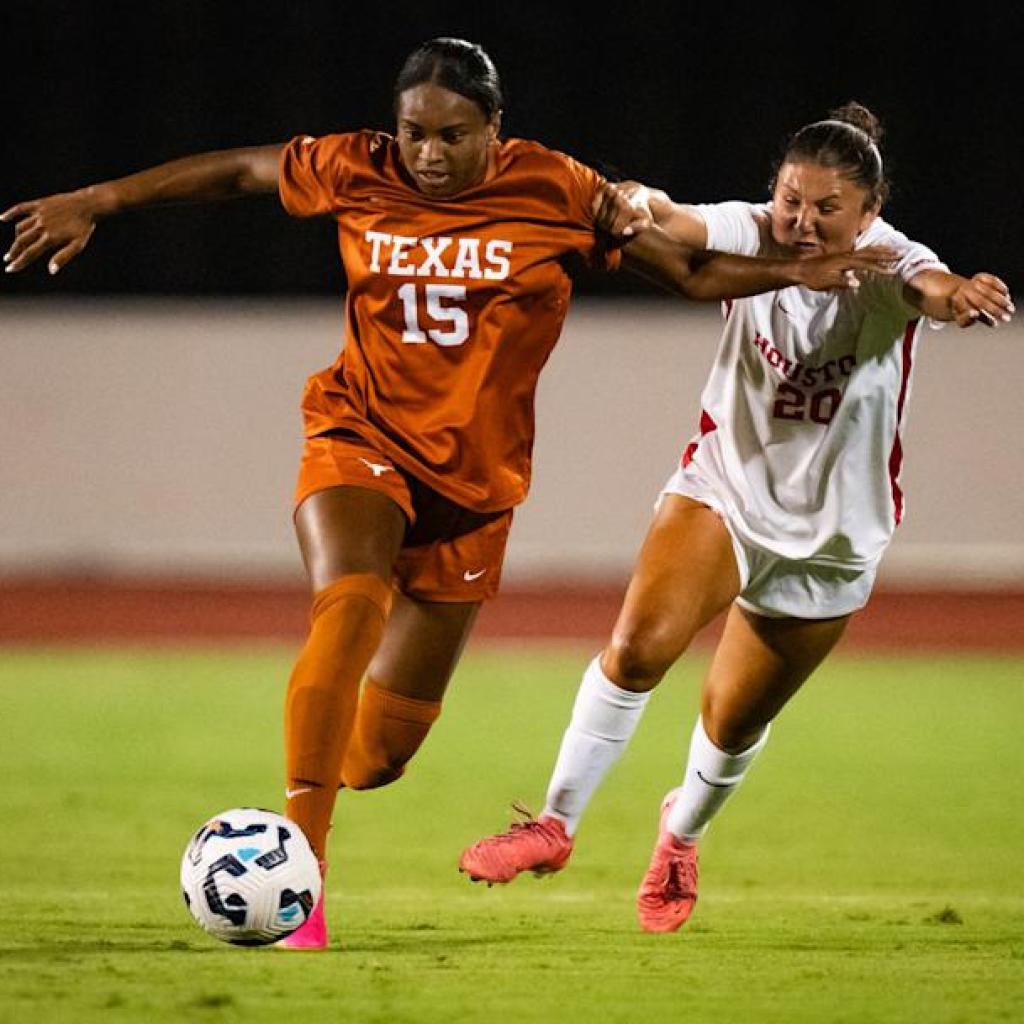 Texas soccer participant Trinity Byars indicators with NWSL, makes NCAA historical past Texas soccer participant Trinity Byars indicators with NWSL, makes NCAA historical past