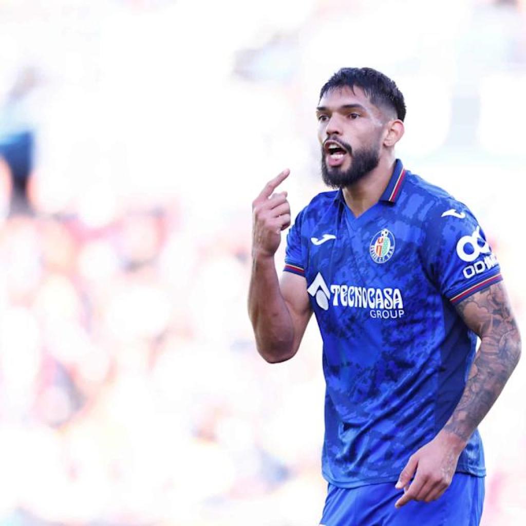 Agent Confirms Tottenham Hotspur’s Curiosity in £13m La Liga Defender Agent Confirms Tottenham Hotspur’s Curiosity in £13m La Liga Defender