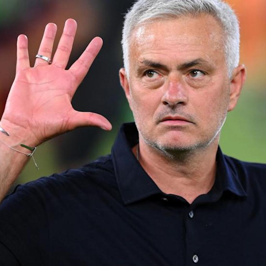 Jose Mourinho responds to Pep Guardiola over Premier League shot – ‘Mine have been clear’ Jose Mourinho responds to Pep Guardiola over Premier League shot – ‘Mine have been clear’