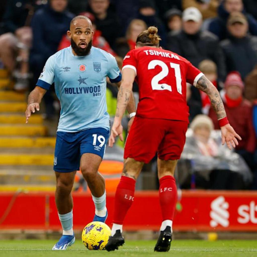 Report: Liverpool Eyeing Premier League Star as Salah Successor? Report: Liverpool Eyeing Premier League Star as Salah Successor?