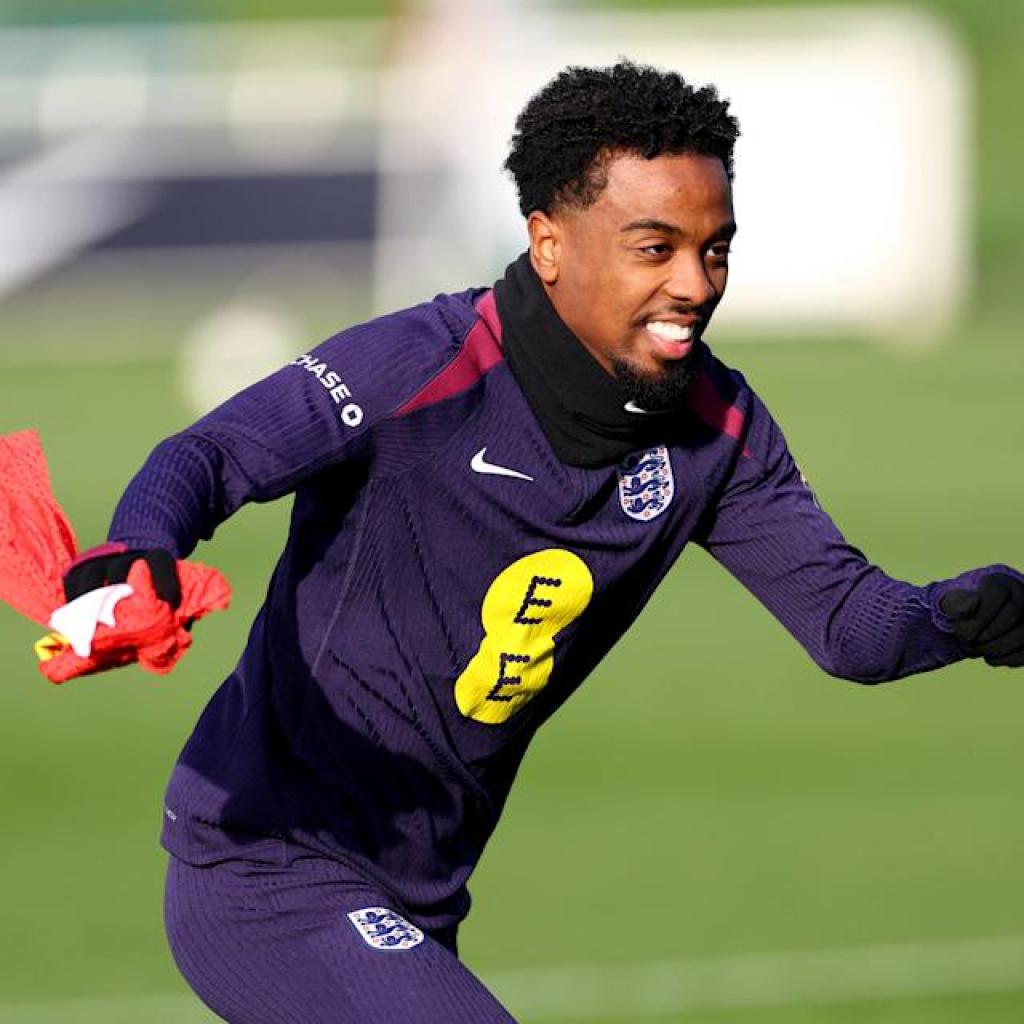 The gamers free to debate pre-contract agreements with Premier League golf equipment in January The gamers free to debate pre-contract agreements with Premier League golf equipment in January