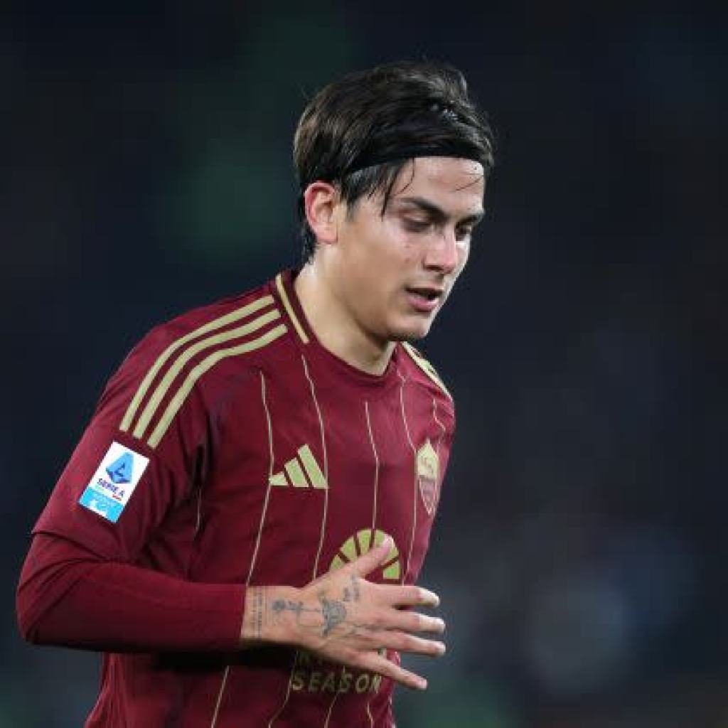 Roma Set to Maintain Crunch Talks with Celebrity Ahead Over New Deal Roma Set to Maintain Crunch Talks with Celebrity Ahead Over New Deal