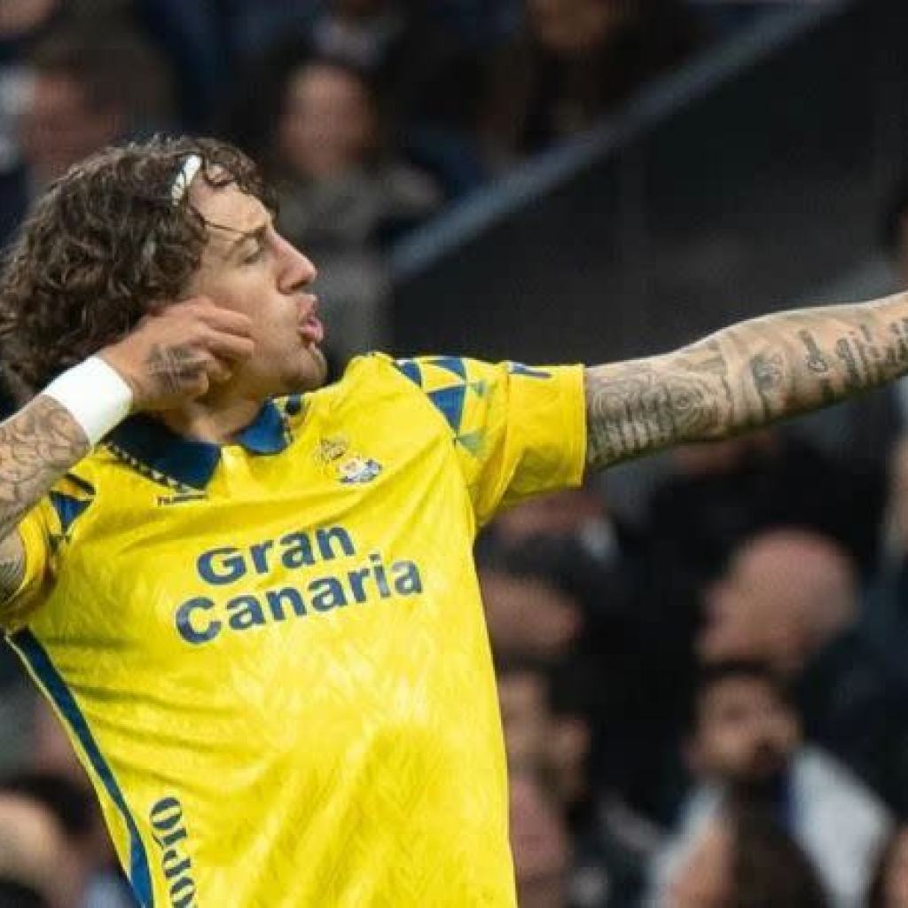 Atletico Madrid register curiosity in six-goal La Liga striker Atletico Madrid register curiosity in six-goal La Liga striker