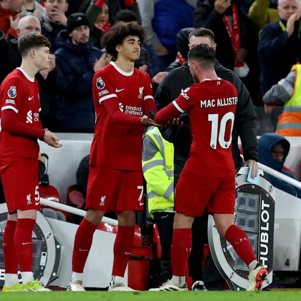 Liverpool Putting Sensation Leaves On Mortgage: Nice Transfer For All Events Concerned Liverpool Putting Sensation Leaves On Mortgage: Nice Transfer For All Events Concerned