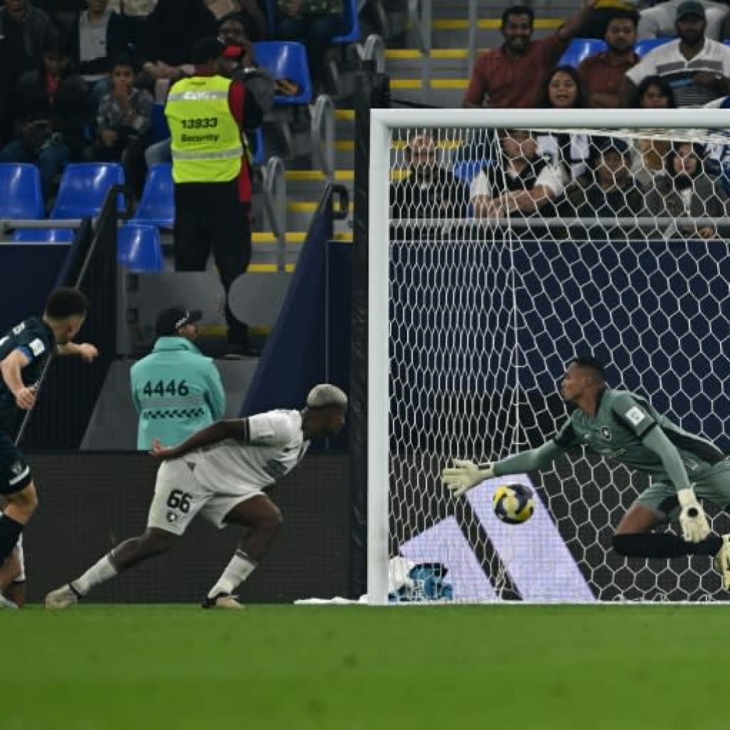 Pachuca down Botafogo in Intercontinental Cup Pachuca down Botafogo in Intercontinental Cup