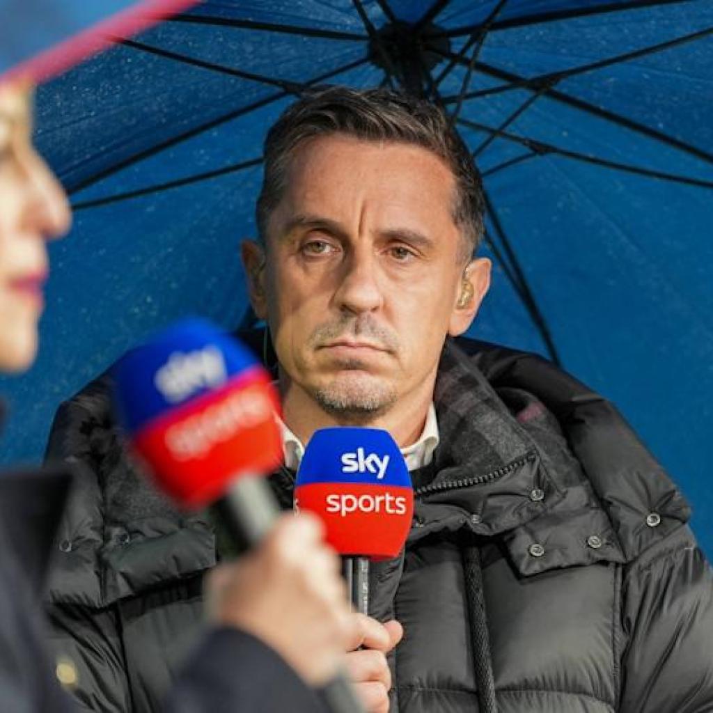 Gary Neville makes ANOTHER loopy Liverpool prediction Gary Neville makes ANOTHER loopy Liverpool prediction