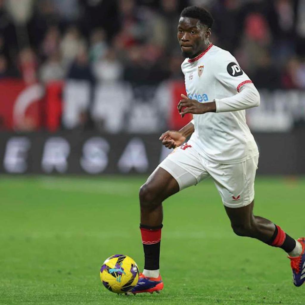 Arsenal ‘Main the Race’ to Signal 22-year-old La Liga Star in January – Report Arsenal ‘Main the Race’ to Signal 22-year-old La Liga Star in January – Report